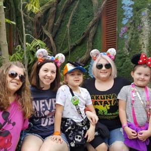 Meet your Posher, Kelley